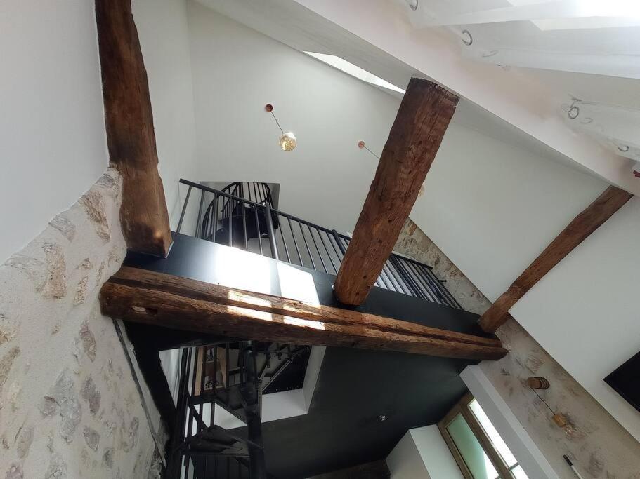 Maison Suspendue Avec Jacuzzi Privatif ポン・アン・ロワイヤン エクステリア 写真